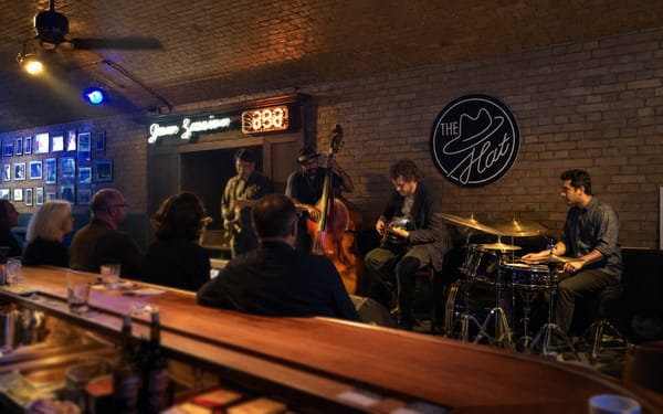 The Hat Bar Berlin: Jeden Abend Jam, kein Programm, freier Eintritt